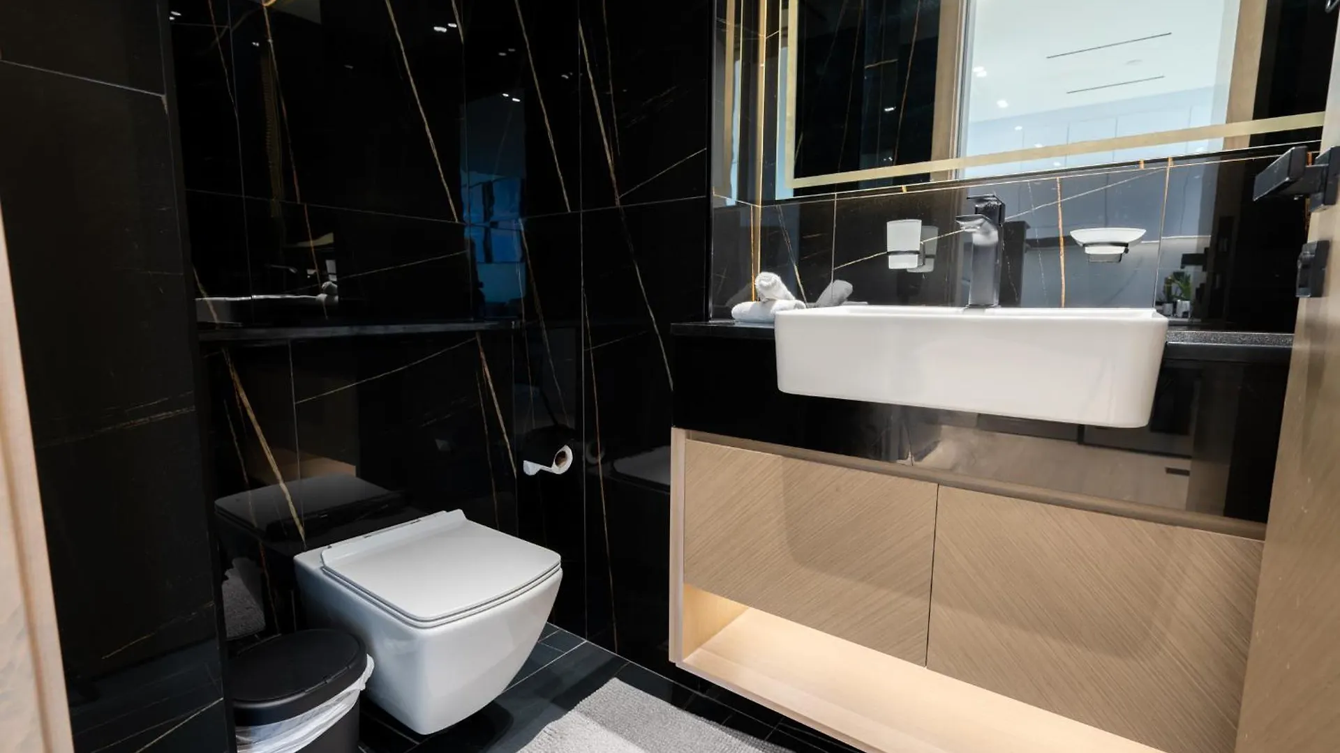 Cozy New Brand 1Br At Jvc Binghatti Corner Dubai